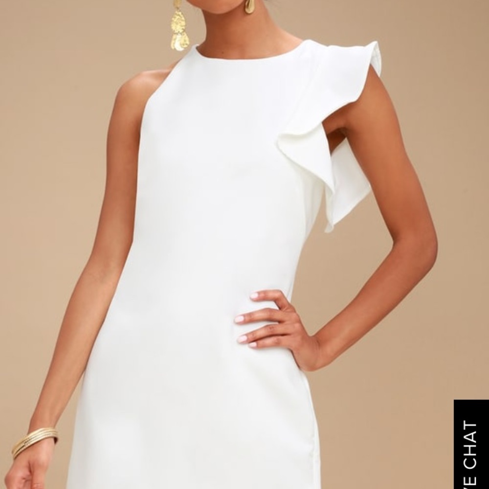 Women’s size S- NWOT. Lulus white dress